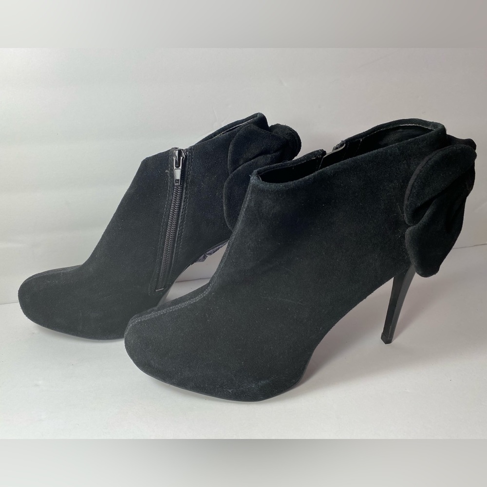 Carlos Santana Crown suede bow ankle boots heels black 9.5 M